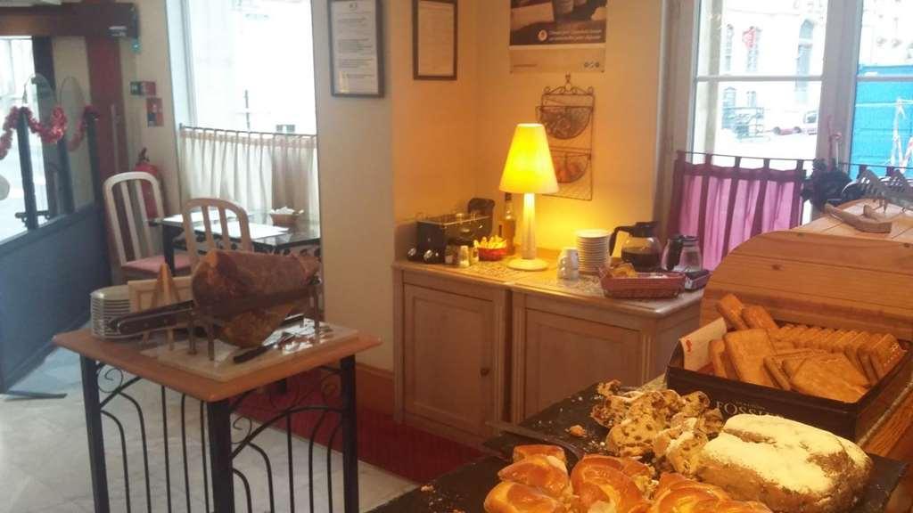 Brit Hotel Aux Sacres Reims, Centre Historique ร้านอาหาร รูปภาพ