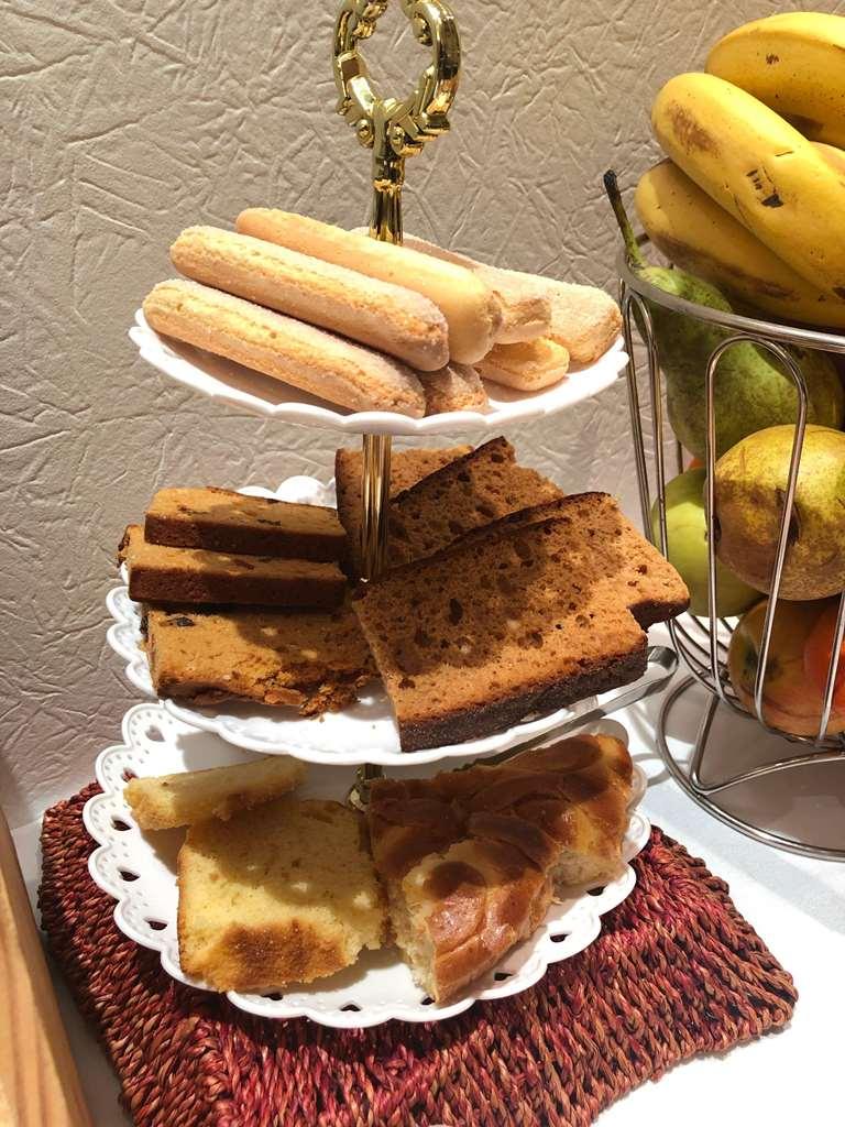 Brit Hotel Aux Sacres Reims, Centre Historique ร้านอาหาร รูปภาพ